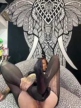 Snapshot of Boonny_Boo01 chatting on 19, 4, 2026 Boonny Boo01 online show from 19, 4, 2026