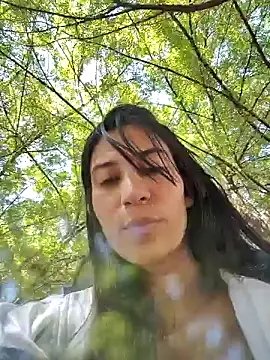 Snapshot of lady-rosse chatting on 18, 12, 2024 lady-rosse online show from 18, 12, 2024