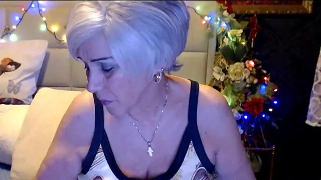HappyWomanOn online show from 18, 1, 2025