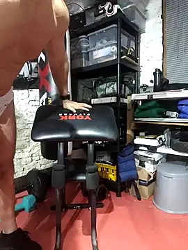 Snapshot of rob2810 chatting on 5, 2, 2026 rob2810 online show from 5, 2, 2026