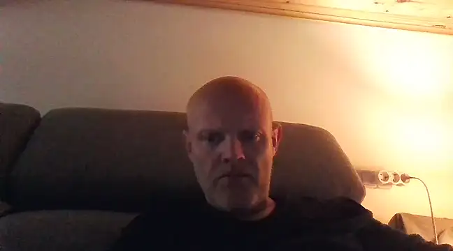 Snapshot of davigochi77bcn chatting on 25, 2, 2025 davigochi77bcn online show from 25, 2, 2025