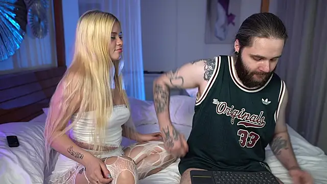 CentauriHadar666 online show from 9, 4, 2026