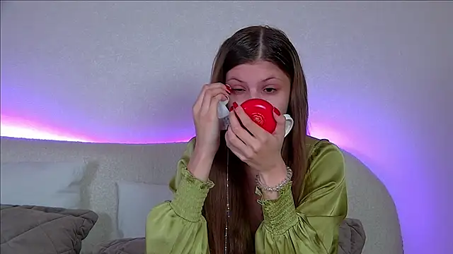 AudreyBarlow online show from 7, 3, 2025