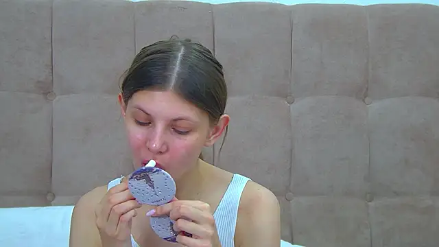 AudreyBarlow online show from 7, 2, 2026