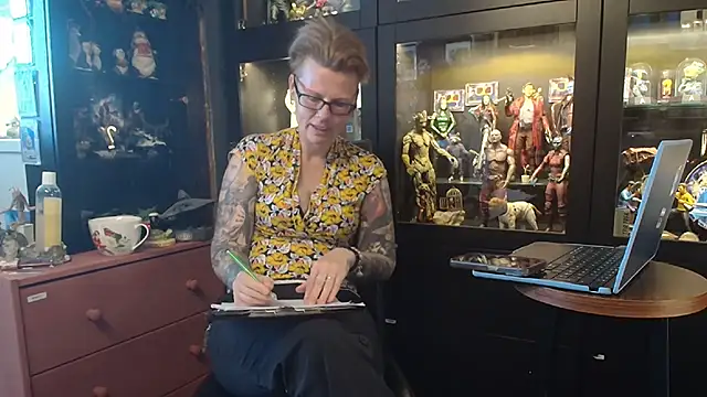 MaryG online show from 9, 3, 2026