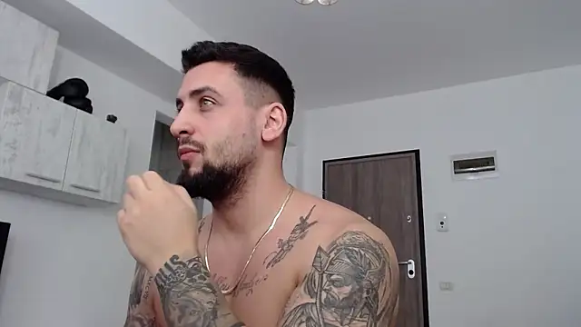  DylanGreen online show from 5, 1, 2025