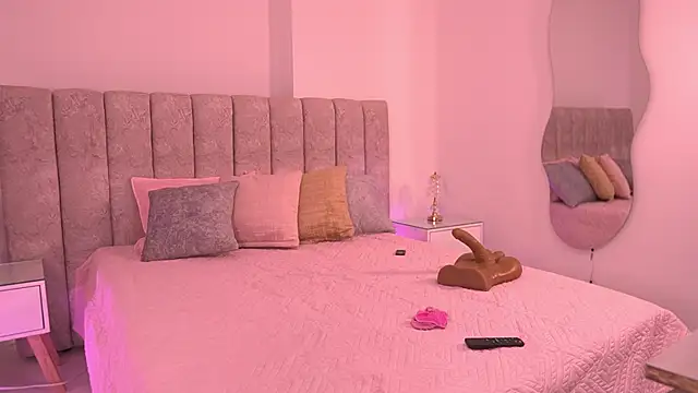 violeta aroca online show from 22, 11, 2025