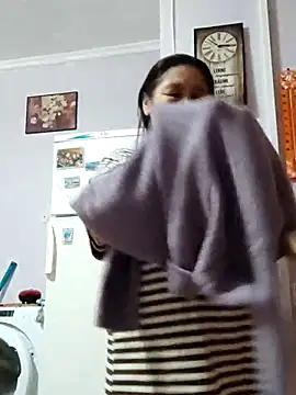 Snapshot of Zulfiya_Bruce chatting on 20, 10, 2025 Zulfiya Bruce online show from 20, 10, 2025