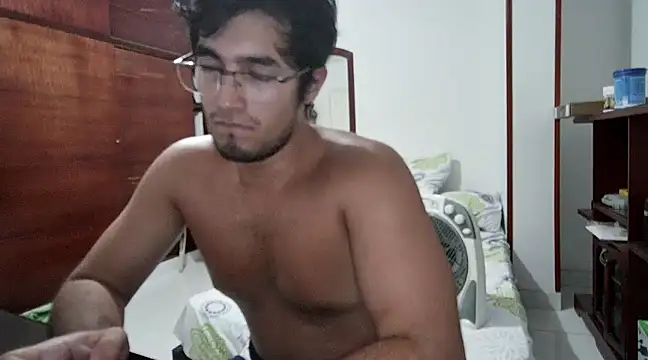 lechero226 online show from 21, 3, 2025