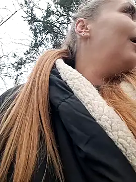 Snapshot of Keli_Jessi chatting on 28, 12, 2024 Keli Jessi online show from 28, 12, 2024