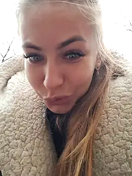 Snapshot of Keli_Jessi chatting on 13, 1, 2025 Keli Jessi online show from 13, 1, 2025