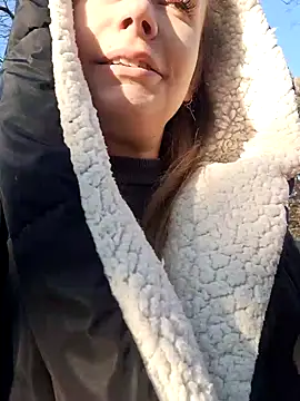 Keli Jessi online show from 8, 2, 2025