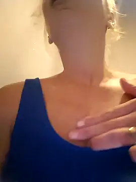 Snapshot of Keli_Jessi chatting on 22, 9, 2025 Keli Jessi online show from 22, 9, 2025