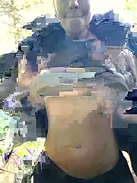 Snapshot of Keli_Jessi chatting on 12, 10, 2025 Keli Jessi online show from 12, 10, 2025