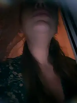 Snapshot of Keli_Jessi chatting on 11, 11, 2025 Keli Jessi online show from 11, 11, 2025