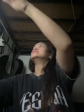 Snapshot of pinay4uwithagoodheart chatting on 19, 5, 2026 pinay4uwithagoodheart online show from 19, 5, 2026