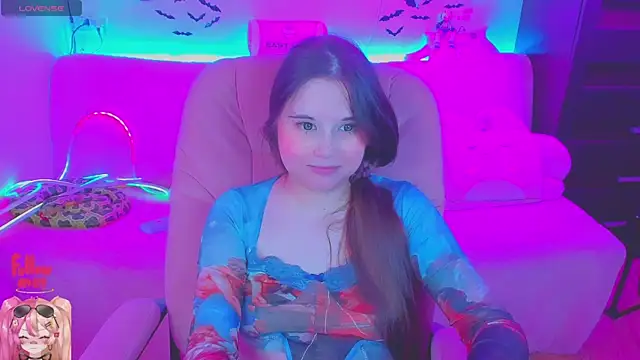 Snapshot of Lolisuccub chatting on 18, 7, 2026 Lolisuccub online show from 18, 7, 2026