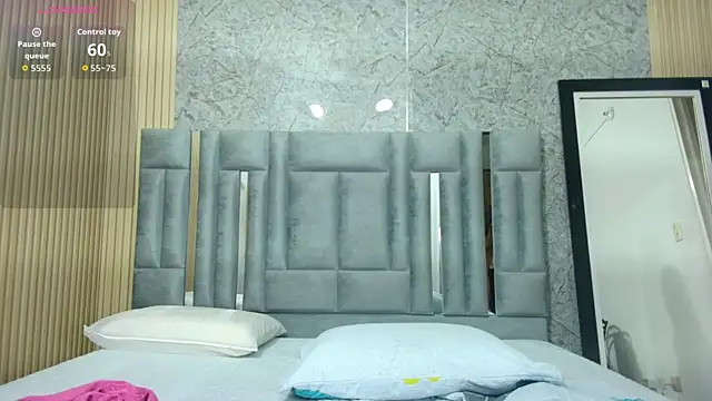 veronicaroose  online show from 25, 2, 2026