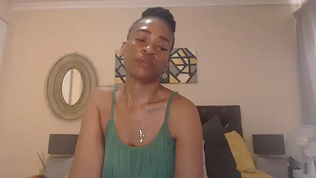 Snapshot of Creamyass22 chatting on 18, 3, 2025 Creamyass22 online show from 18, 3, 2025