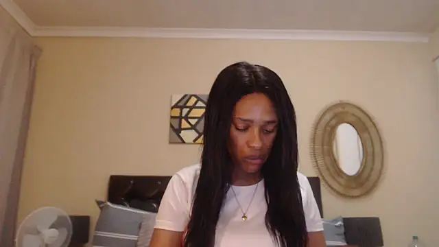 Creamyass22 online show from 17, 12, 2025