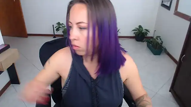 charlottezoe15 online show from 6, 7, 2026