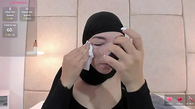 aisha vs online show from 17, 1, 2026