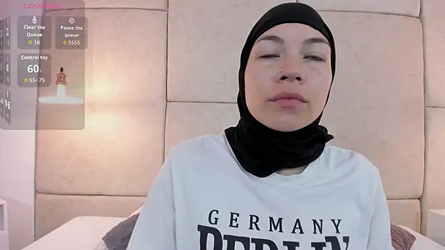 aisha vs online show from 6, 2, 2026