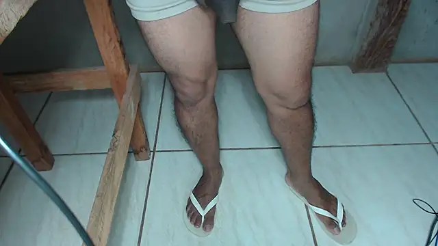 Snapshot of jegue_moreno chatting on 12, 12, 2024 jegue moreno online show from 12, 12, 2024