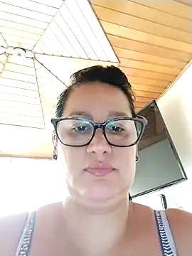 Snapshot of keilymadam chatting on 16, 4, 2026 keilymadam online show from 16, 4, 2026