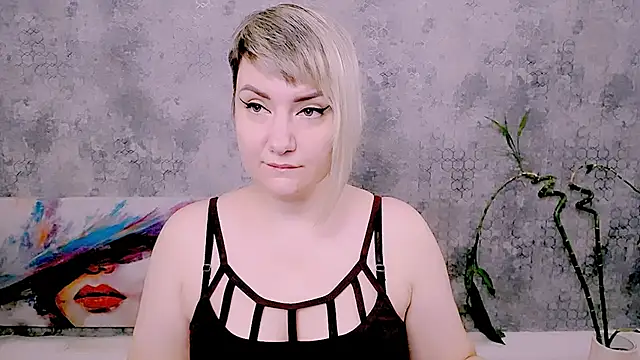 Djullia online show from 5, 7, 2026