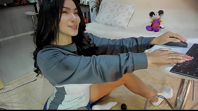 Snapshot of CelesteBreedlove chatting on 7, 2, 2025 CelesteBreedlove online show from 7, 2, 2025