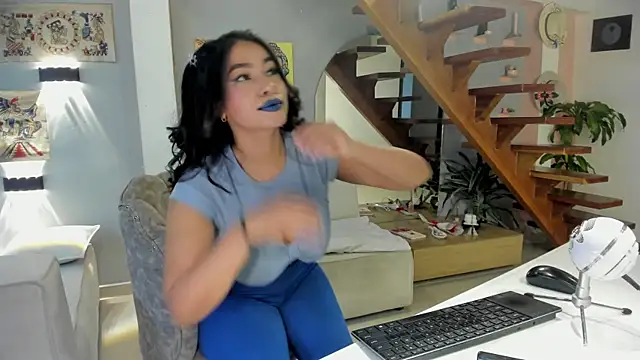 Snapshot of CelesteBreedlove chatting on 1, 10, 2025 CelesteBreedlove online show from 1, 10, 2025