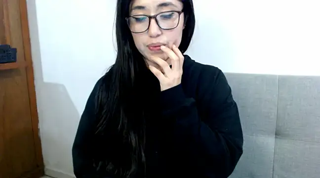 YummymeowW online show from 23, 2, 2025