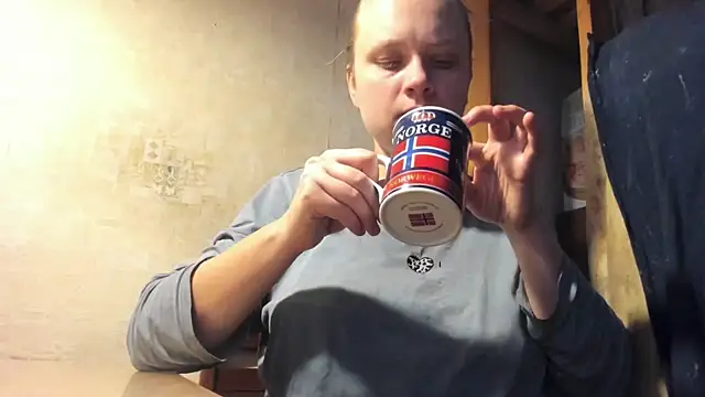 FrumCake online show from 6, 3, 2025