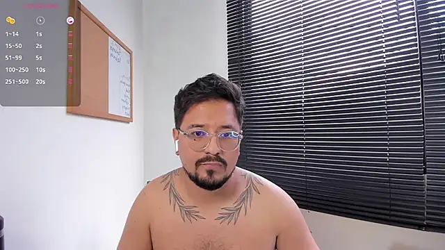 Snapshot of DaviidEvans_ chatting on 22, 12, 2024 DaviidEvans  online show from 22, 12, 2024