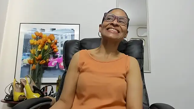 Snapshot of Aries_Mature chatting on 16, 11, 2025 Aries Mature online show from 16, 11, 2025