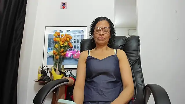 Snapshot of Aries_Mature chatting on 21, 12, 2025 Aries Mature online show from 21, 12, 2025