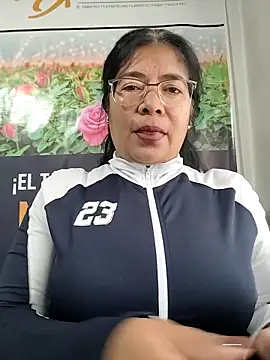 Snapshot of __valentina18 chatting on 14, 2, 2026 valentina18 online show from 14, 2, 2026