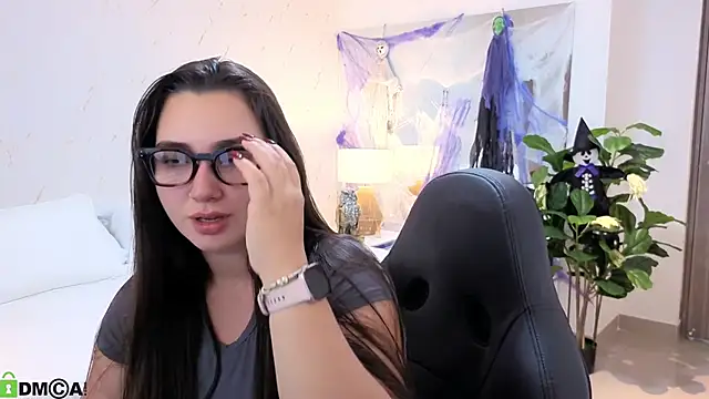 ava blue online show from 26, 10, 2025