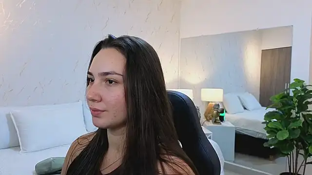 ava blue online show from 28, 3, 2026