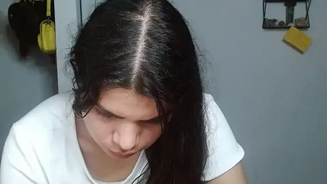 Nikkykora15 online show from 7, 2, 2025