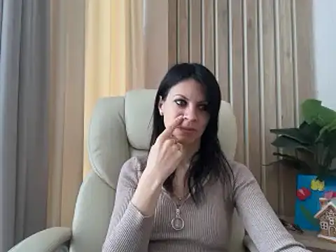 Snapshot of InjaAtHome chatting on 23, 5, 2026 InjaAtHome online show from 23, 5, 2026