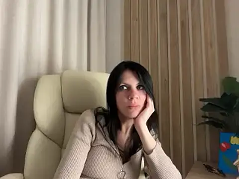 Snapshot of InjaAtHome chatting on 25, 5, 2026 InjaAtHome online show from 25, 5, 2026