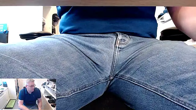 Snapshot of RicRockhard chatting on 6, 2, 2026 RicRockhard online show from 6, 2, 2026