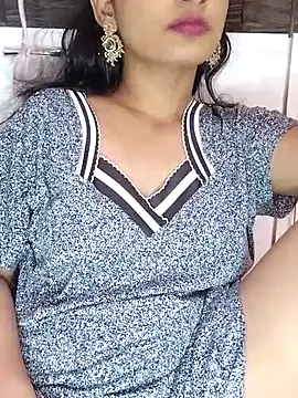 Snapshot of Beautifulsex4u chatting on 18, 9, 2025 Beautifulsex4u online show from 18, 9, 2025