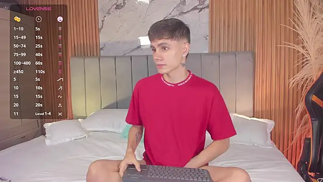 Snapshot of DustinLevine chatting on 26, 2, 2026 DustinLevine online show from 26, 2, 2026