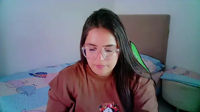 Snapshot of _alicia_z chatting on 14, 1, 2025 alicia z online show from 14, 1, 2025