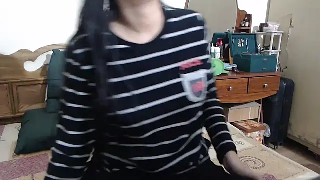 Snapshot of Beauty_Asian_Tina chatting on 5, 11, 2025 Beauty Asian Tina online show from 5, 11, 2025