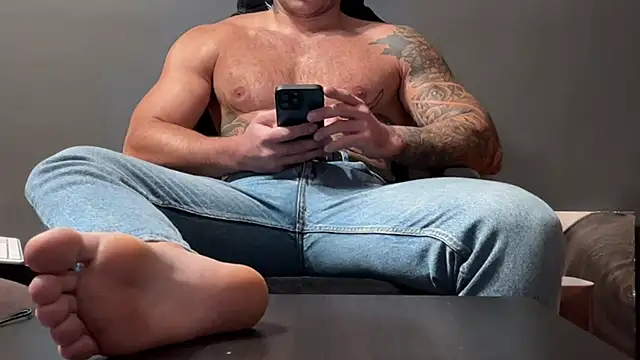 Snapshot of Mr_YourGod chatting on 25, 4, 2026 Mr YourGod online show from 25, 4, 2026