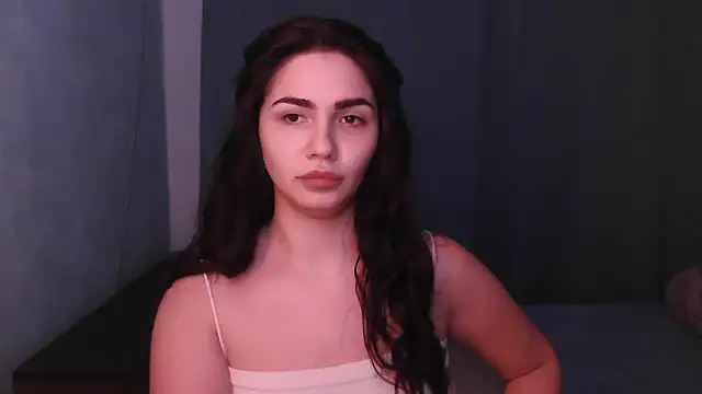 HannahMeid online show from 1, 2, 2025